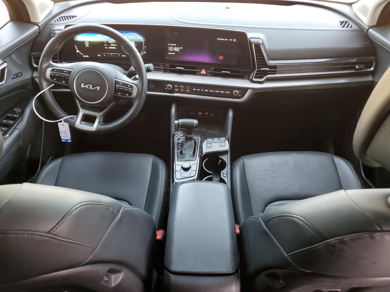 2023 Kia Sportage - Image 8