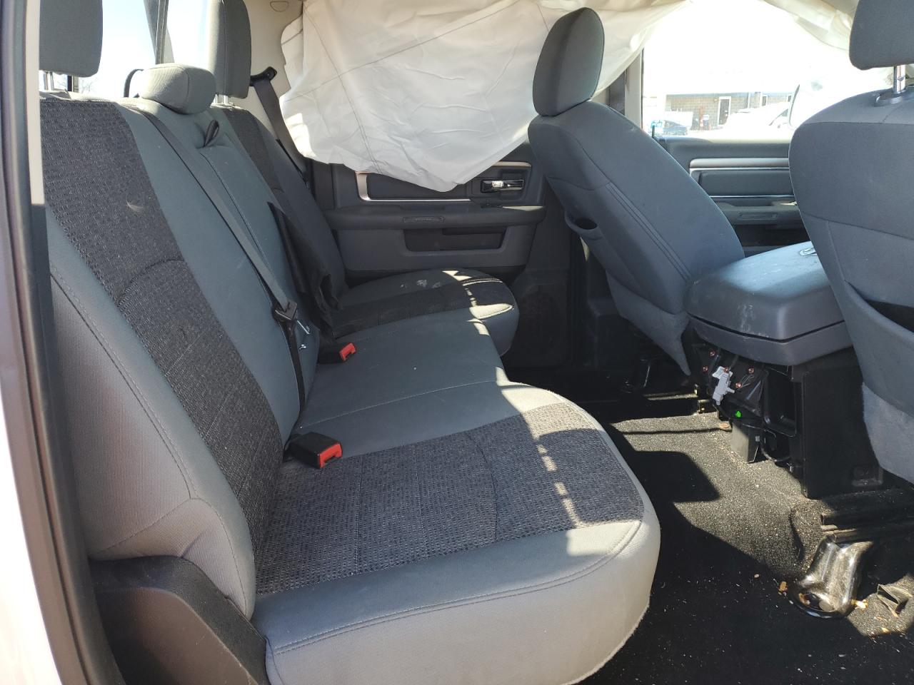 2018 RAM 1500 - Image 10