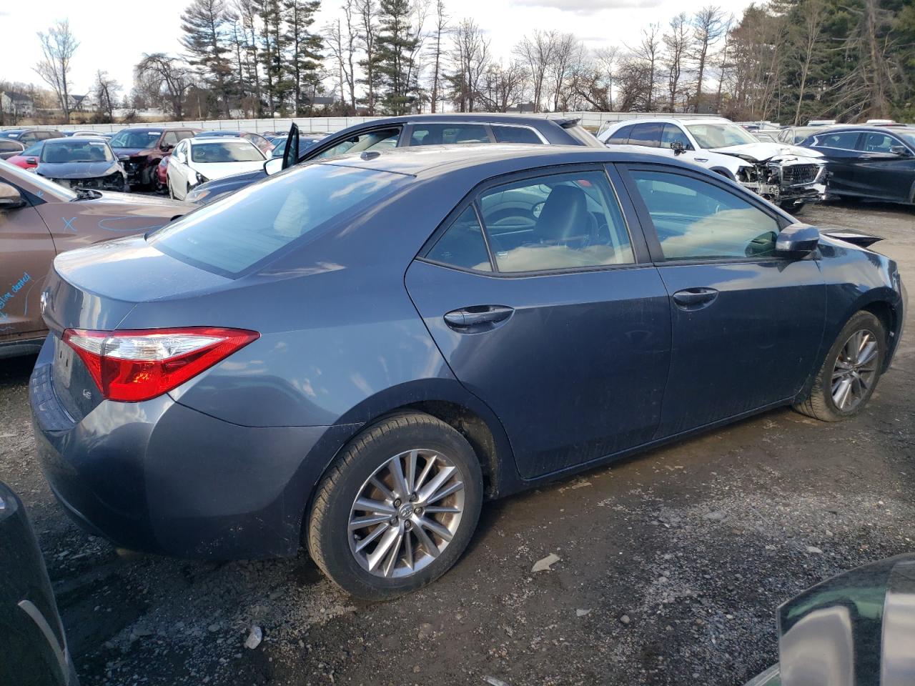 2014 Toyota Corolla - Image 3