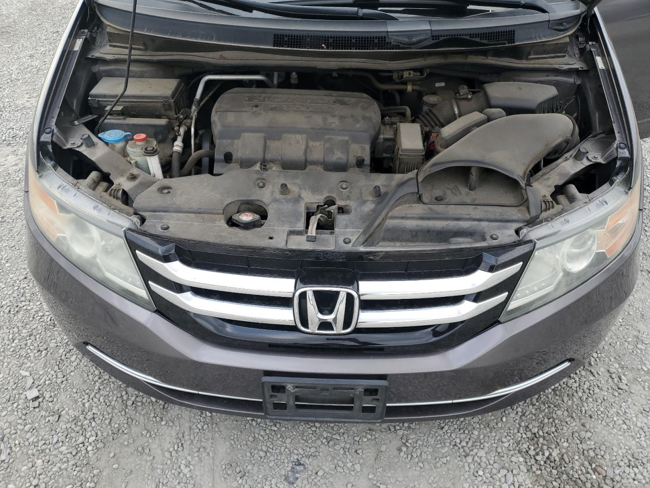 2015 Honda Odyssey - Image 12