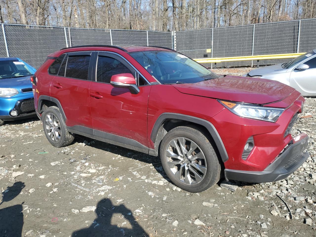 2T3A1RFVXKW078678 TOYOTA RAV4 2019