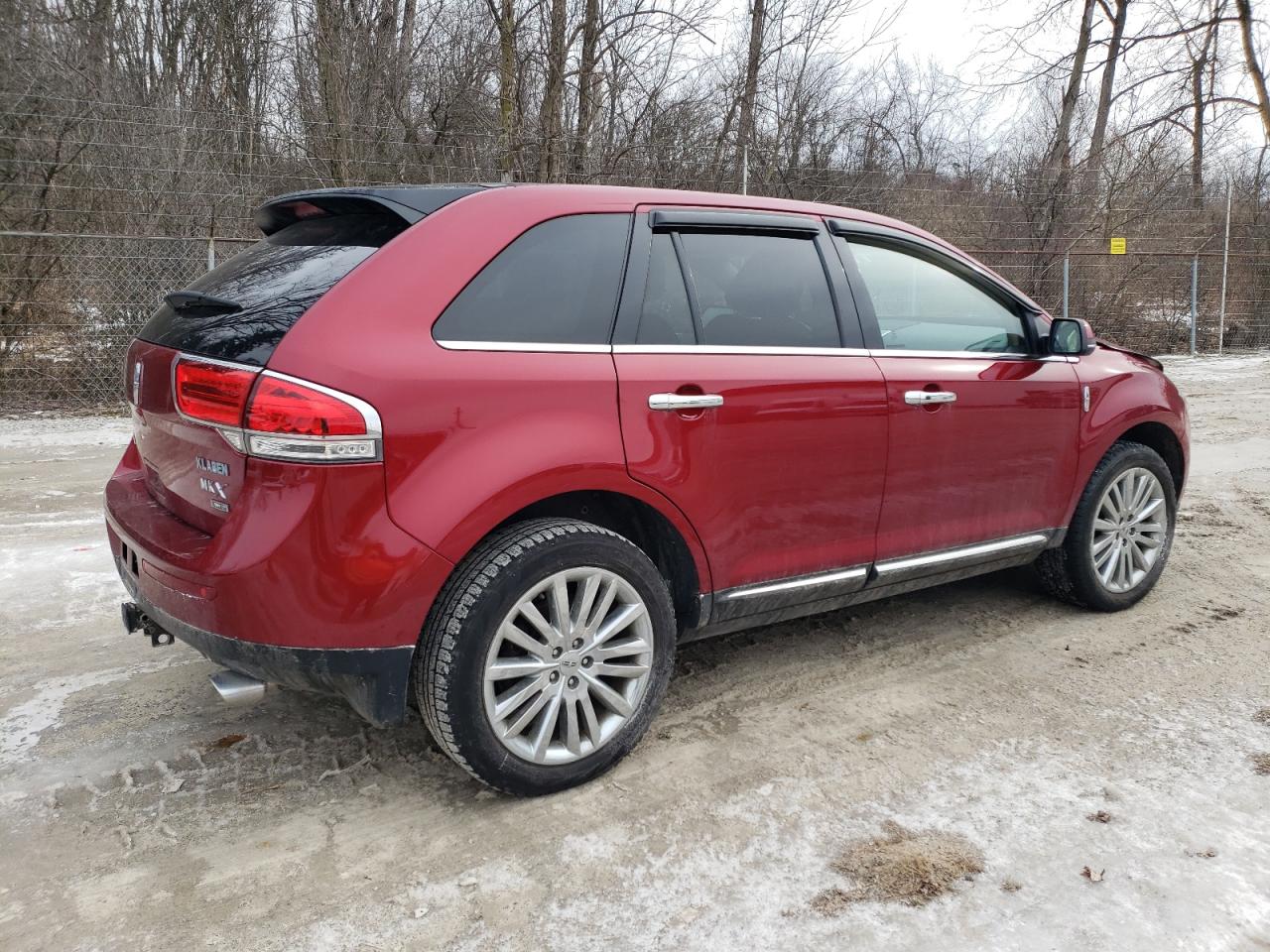 2013 Lincoln MKX - Image 3