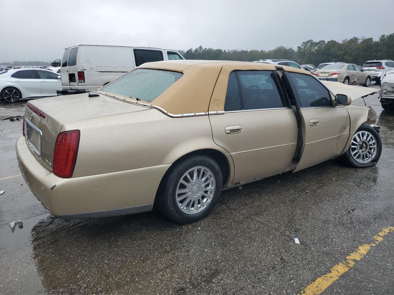 2005 Cadillac De Ville - Image 3