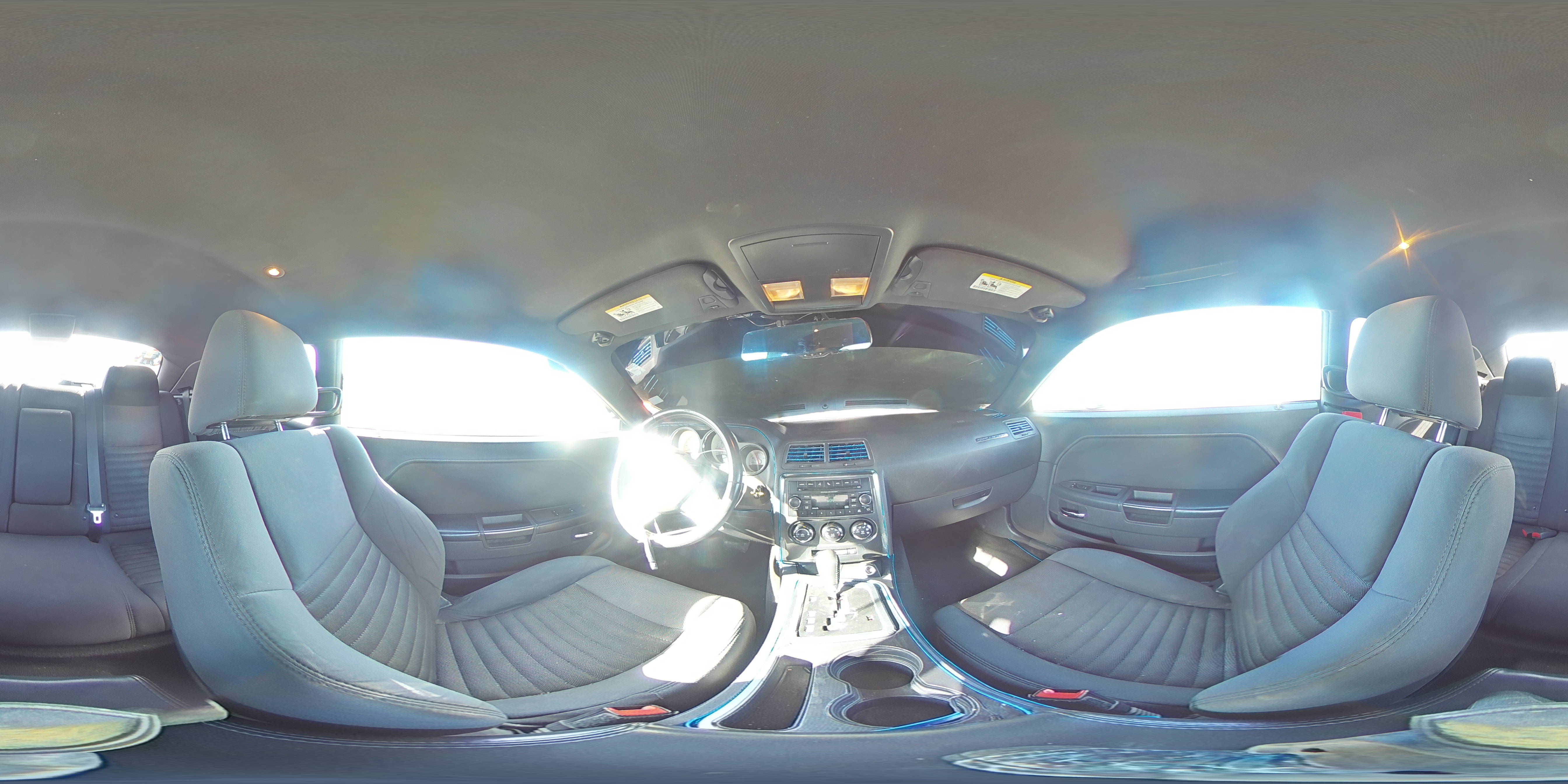 2013 Dodge Challenger - Image 12