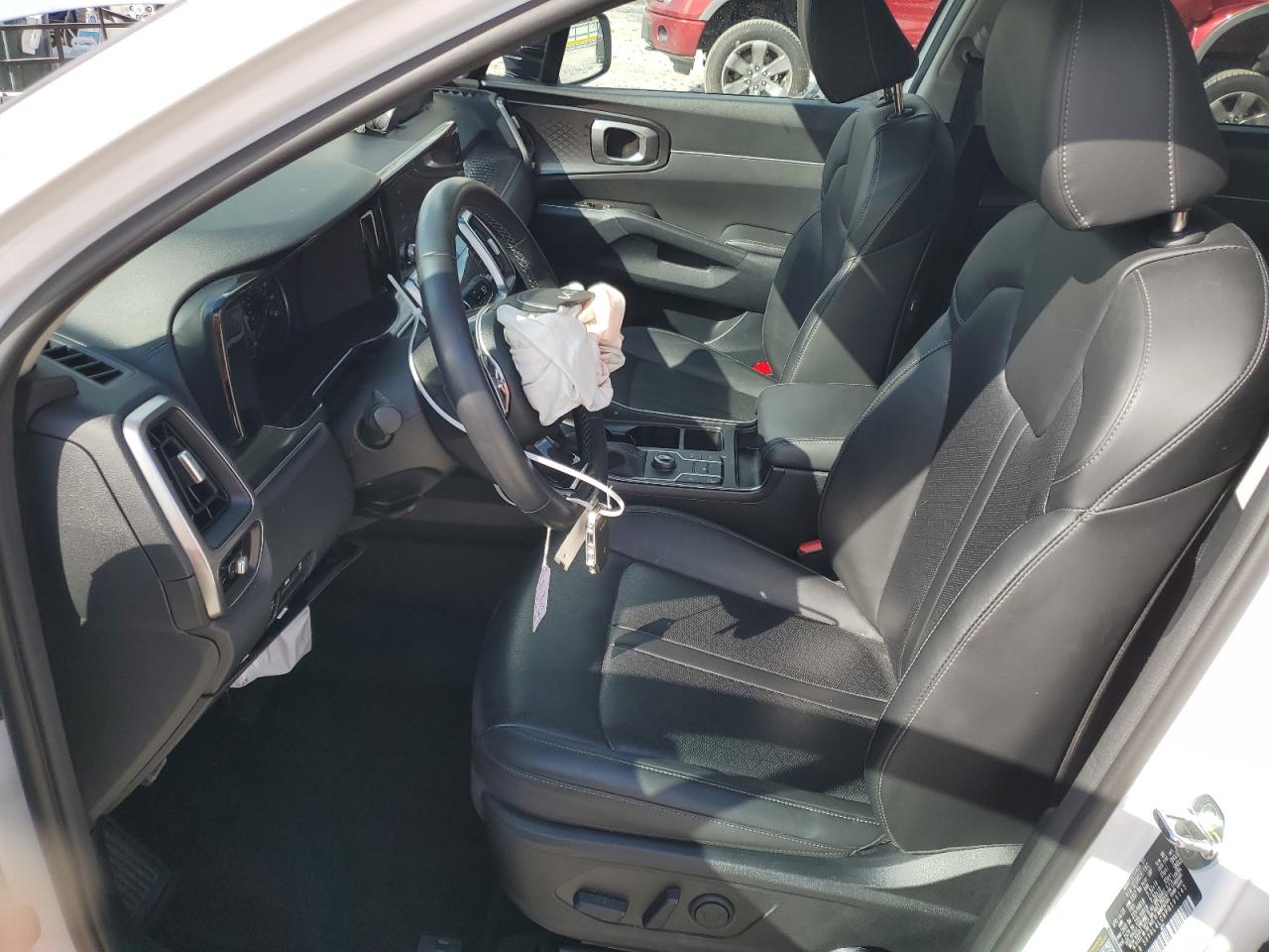 2023 Kia Sorento - Image 7