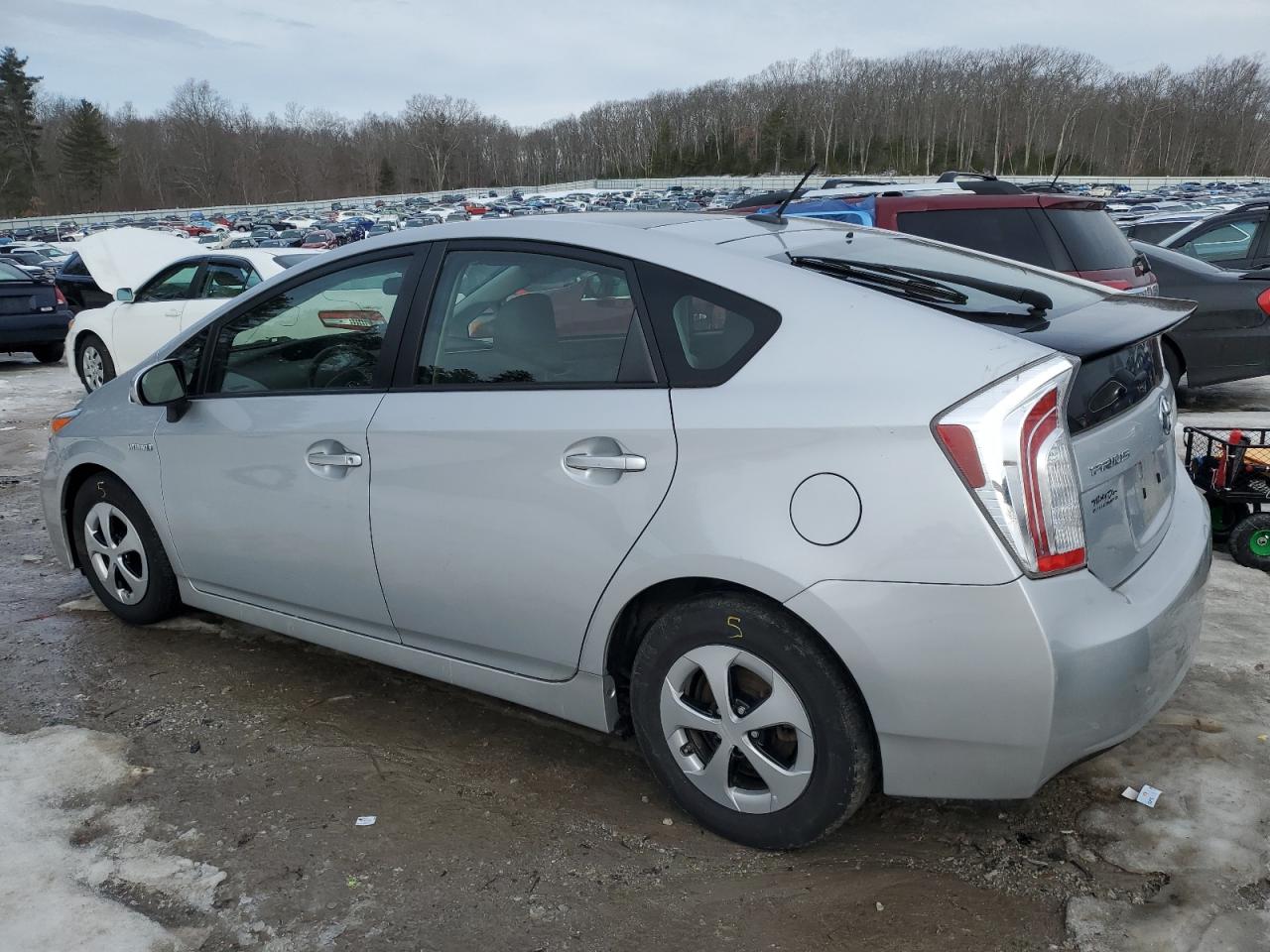 2015 Toyota Prius - Image 2