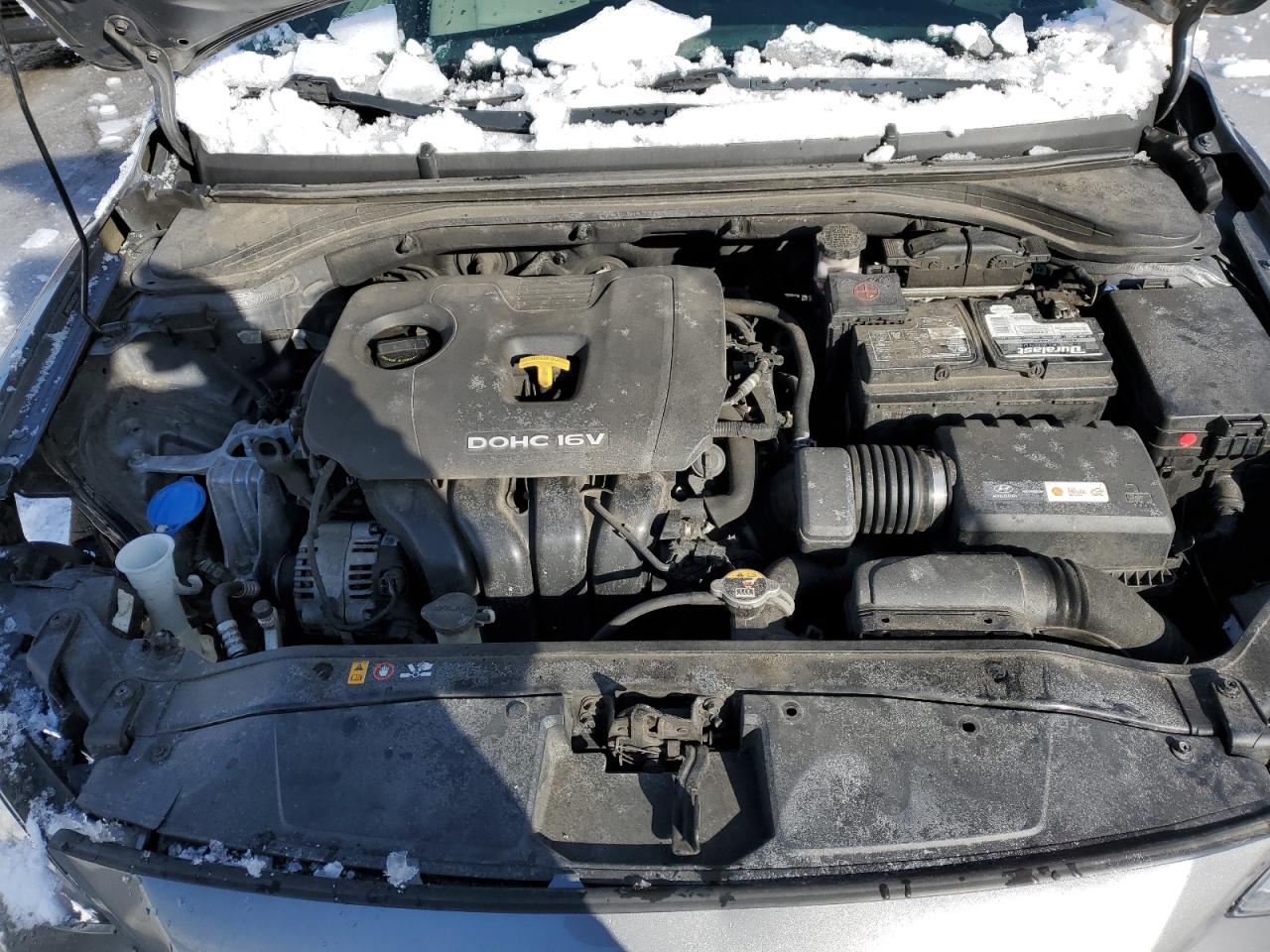 2018 Hyundai Elantra - Image 11