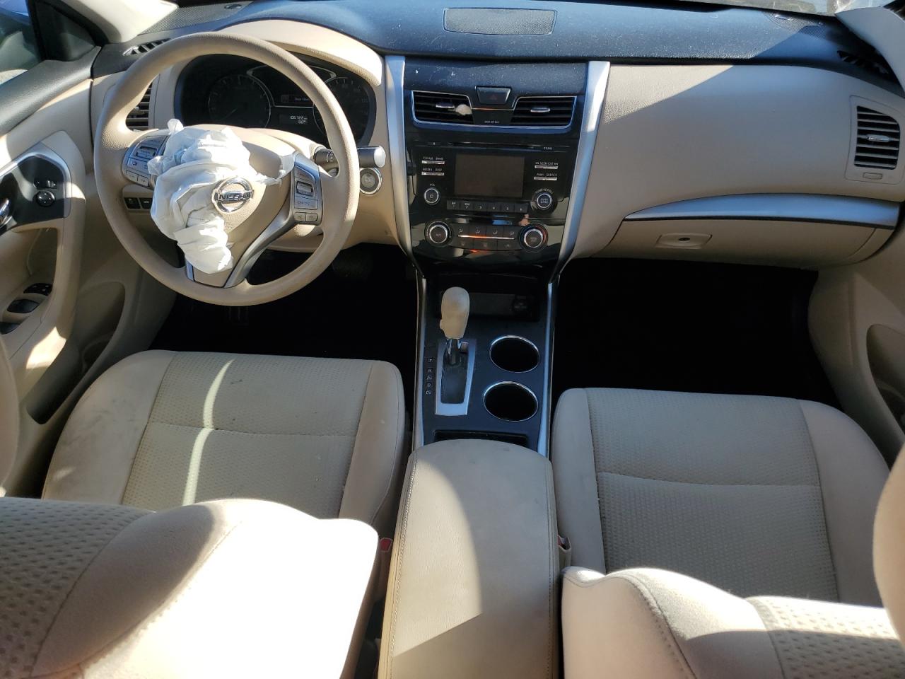 2015 Nissan Altima - Image 8