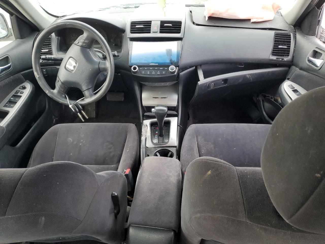 2003 Honda Accord - Image 8