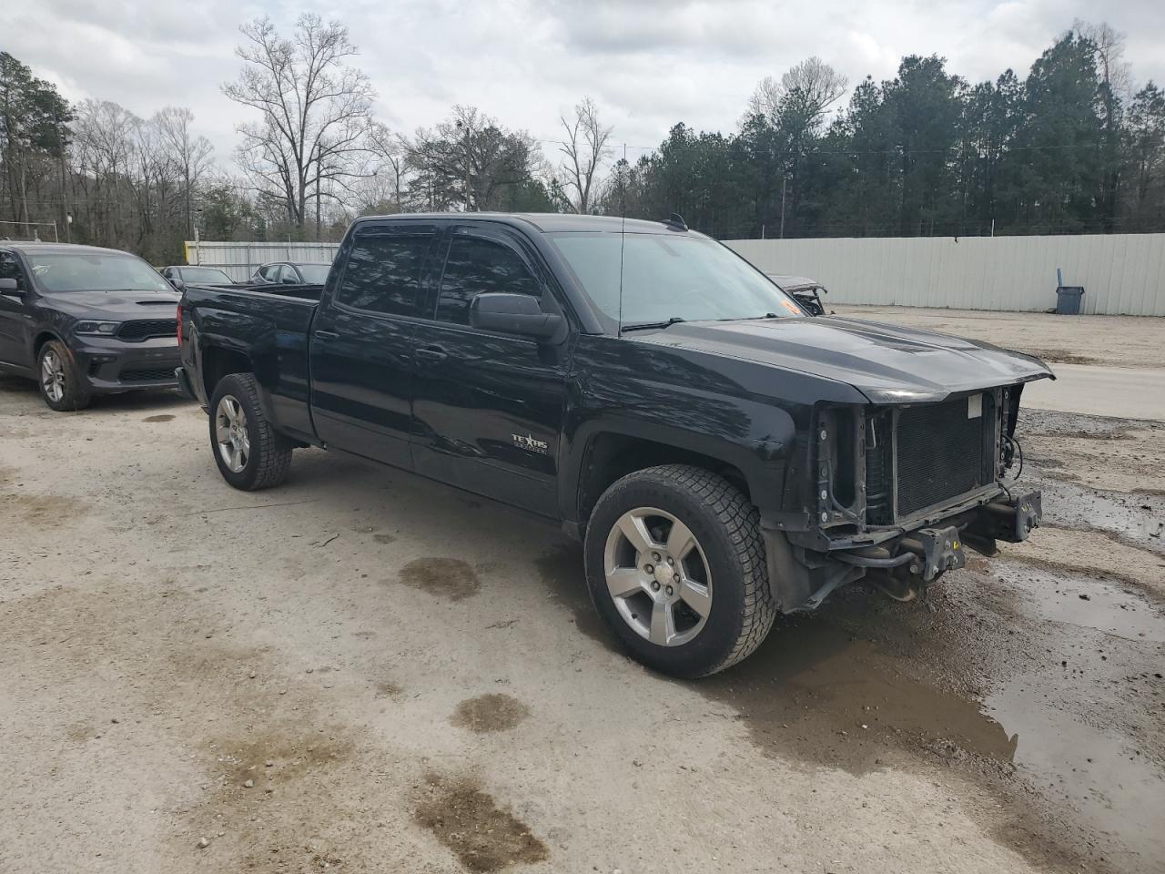 2018 Chevrolet Silverado - Image 4