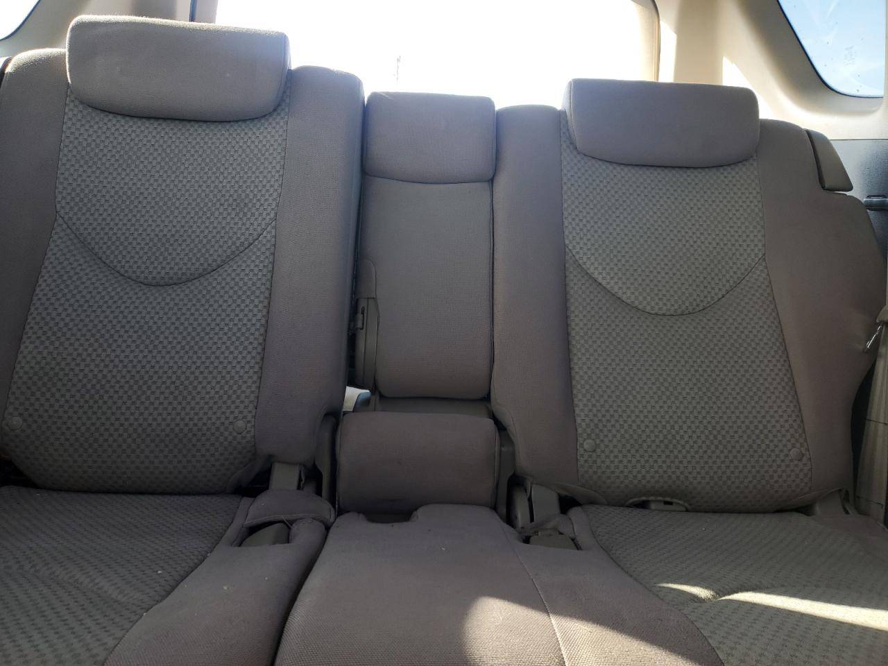 2006 Toyota RAV 4 - Image 10