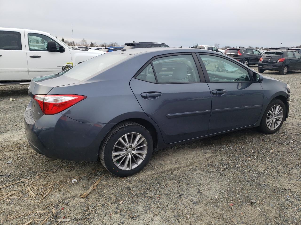 2015 Toyota Corolla - Image 3