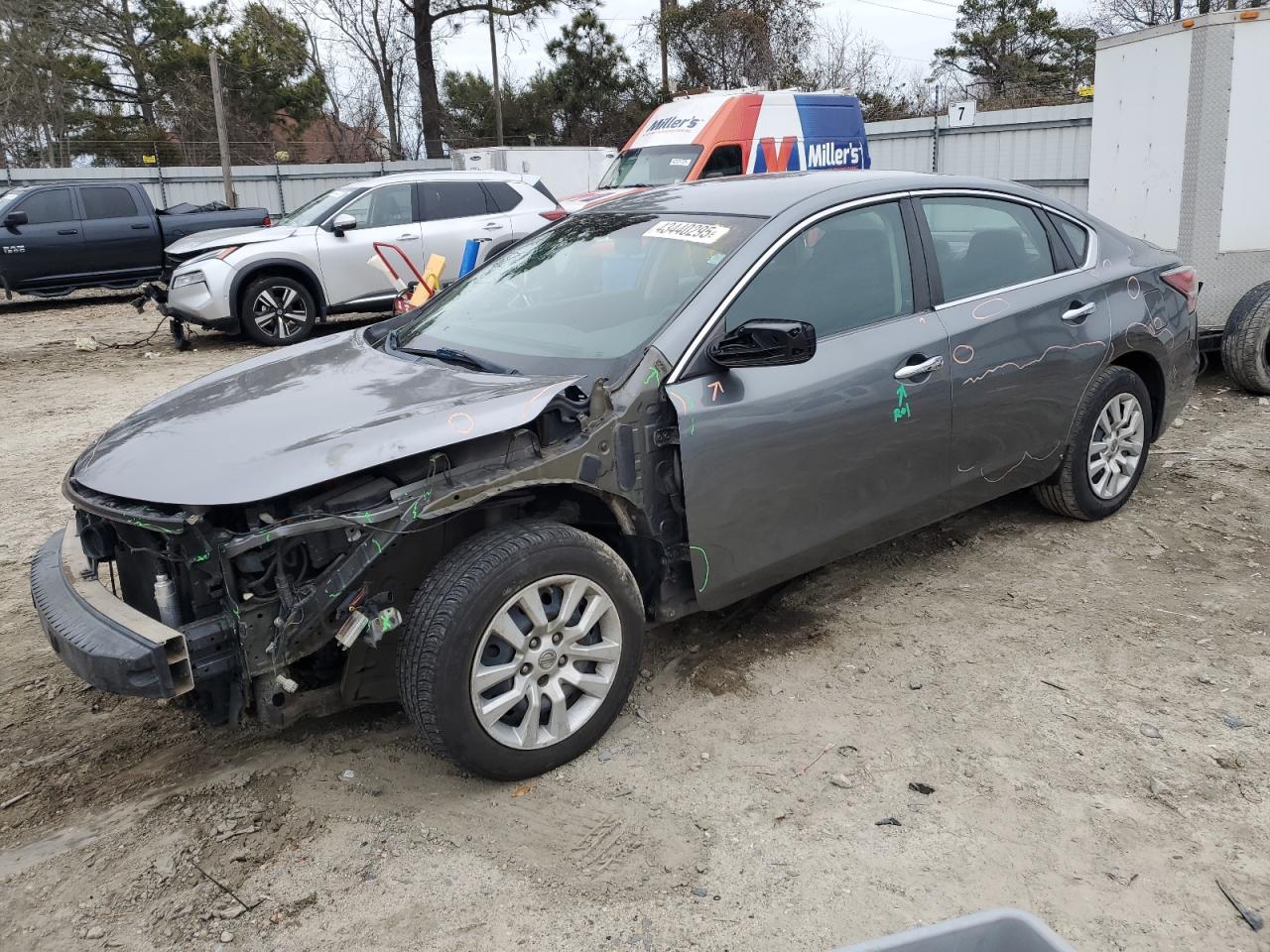 2014 Nissan Altima - Image 1