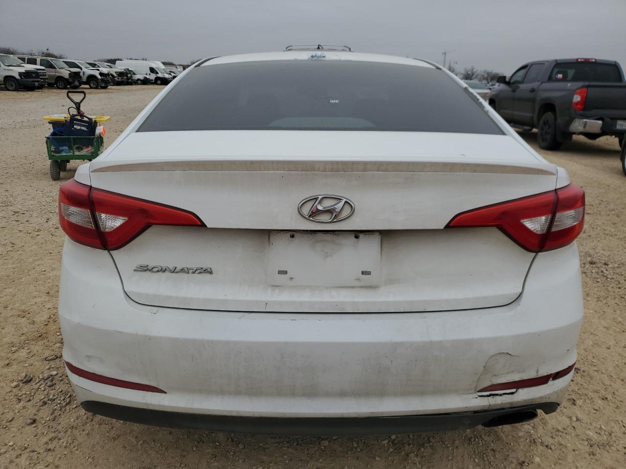 2016 Hyundai Sonata - Image 6