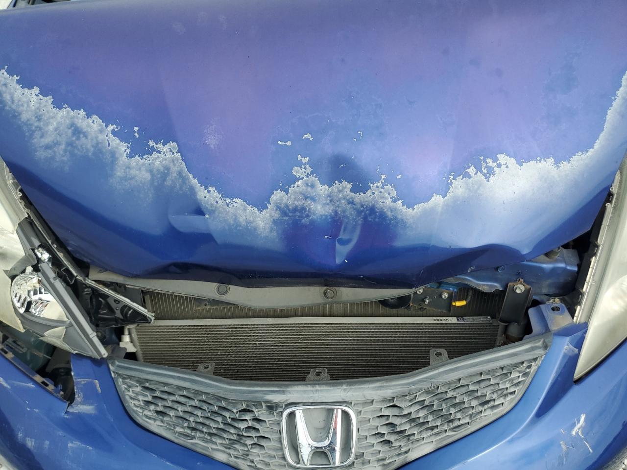 2009 Honda Fit - Image 12