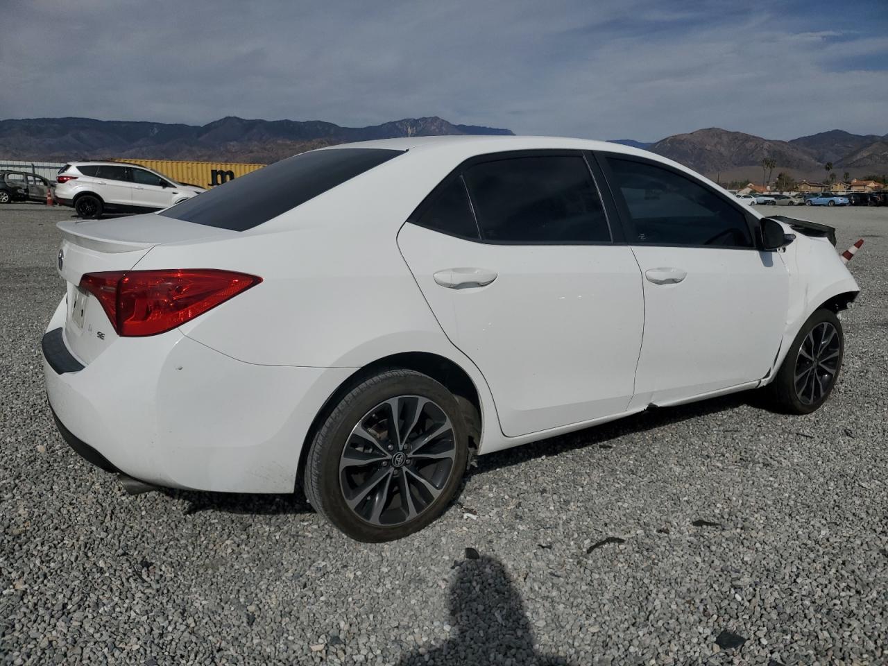 2017 Toyota Corolla - Image 3