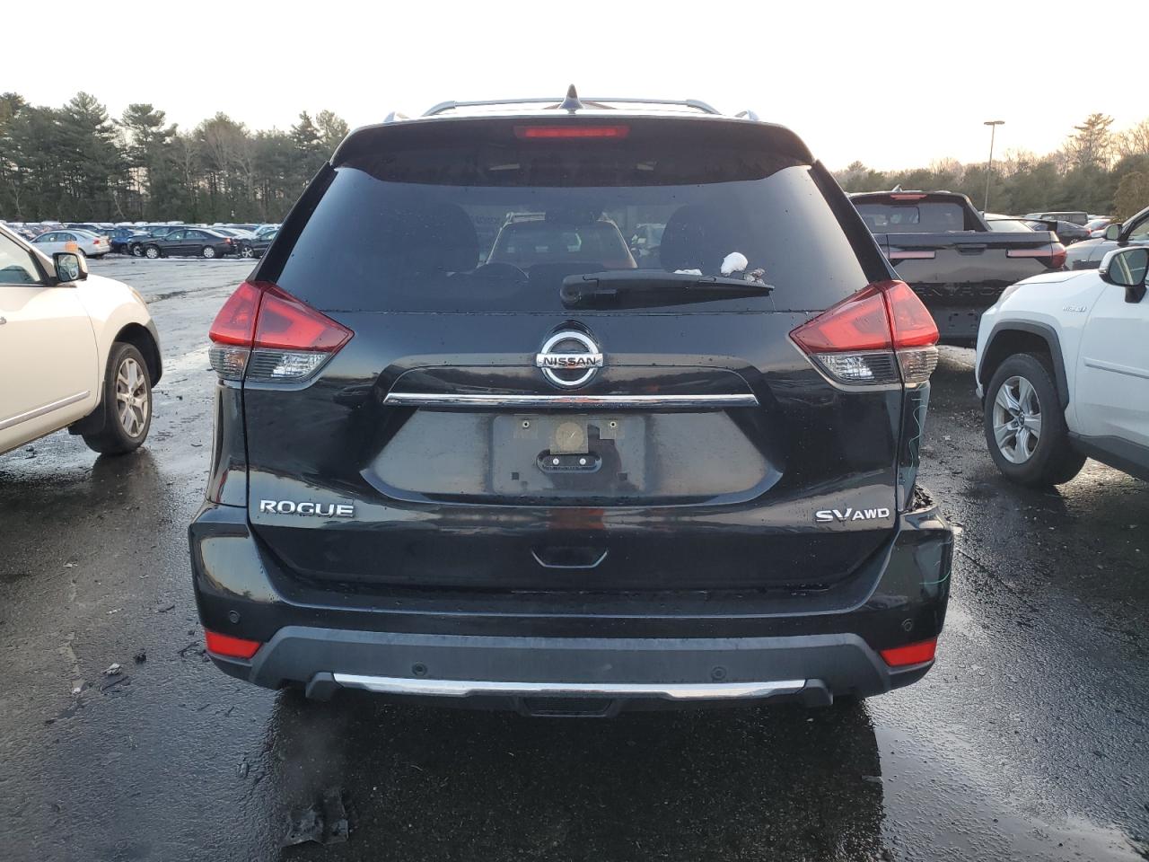 2019 Nissan Rogue - Image 6