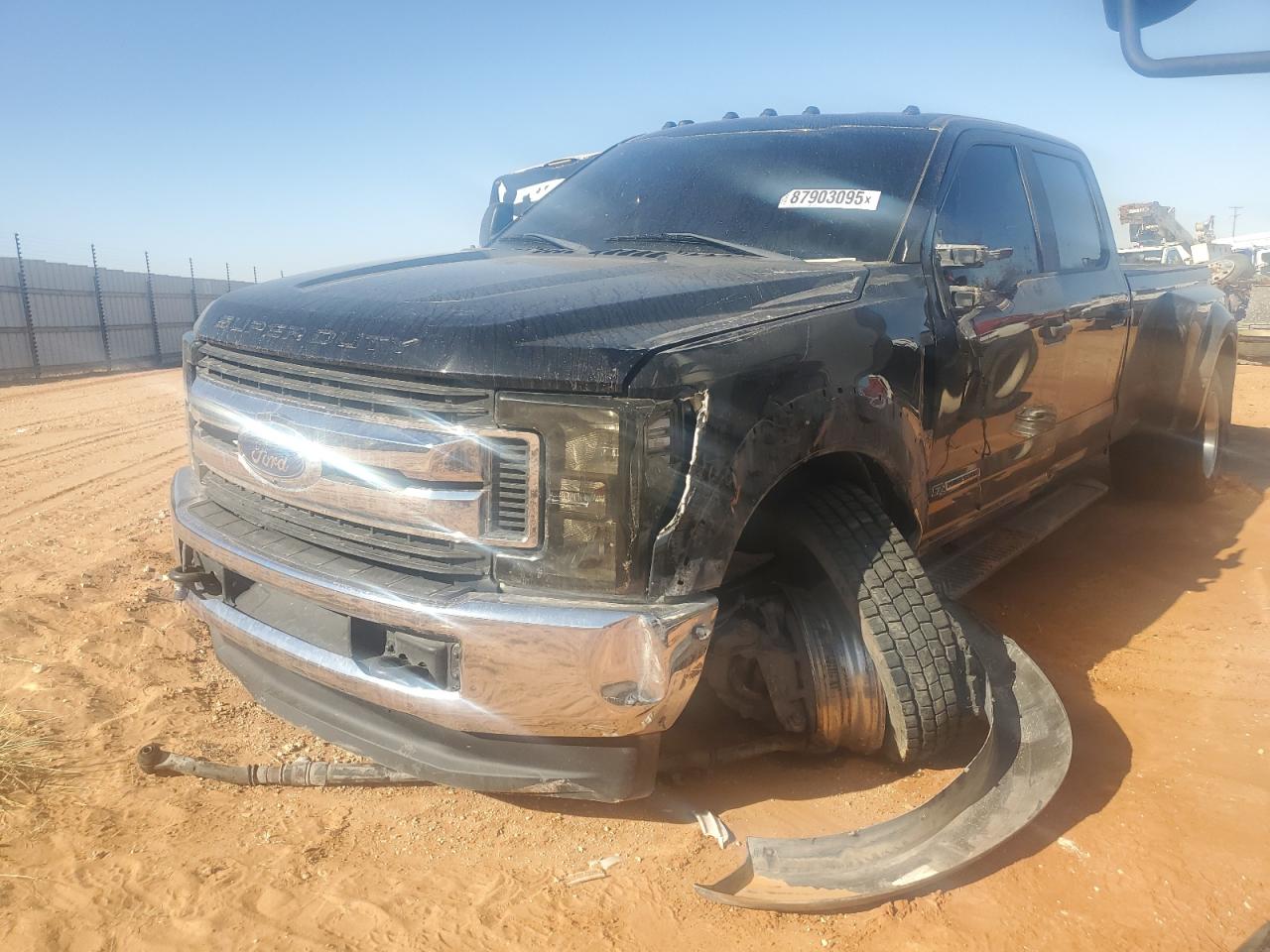 2019 Ford F450 - Image 2