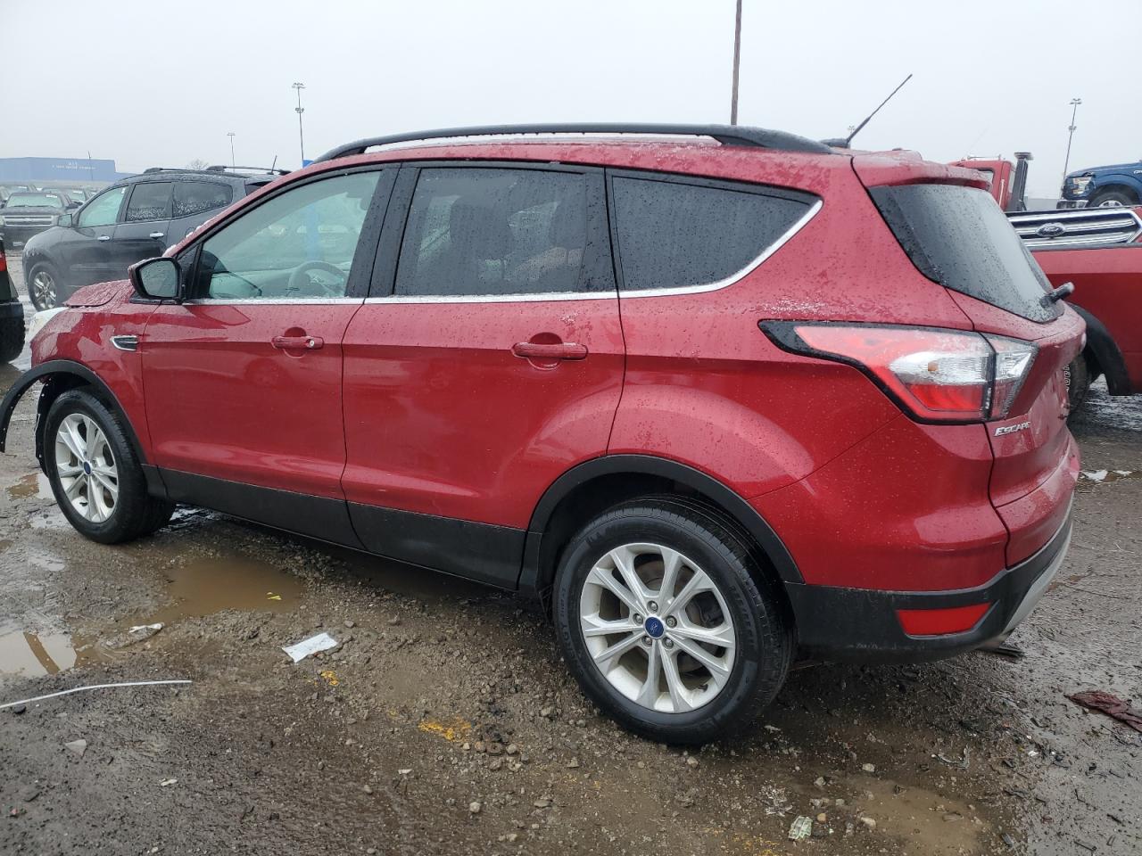 1FMCU0GD6HUC23041 FORD ESCAPE 2017