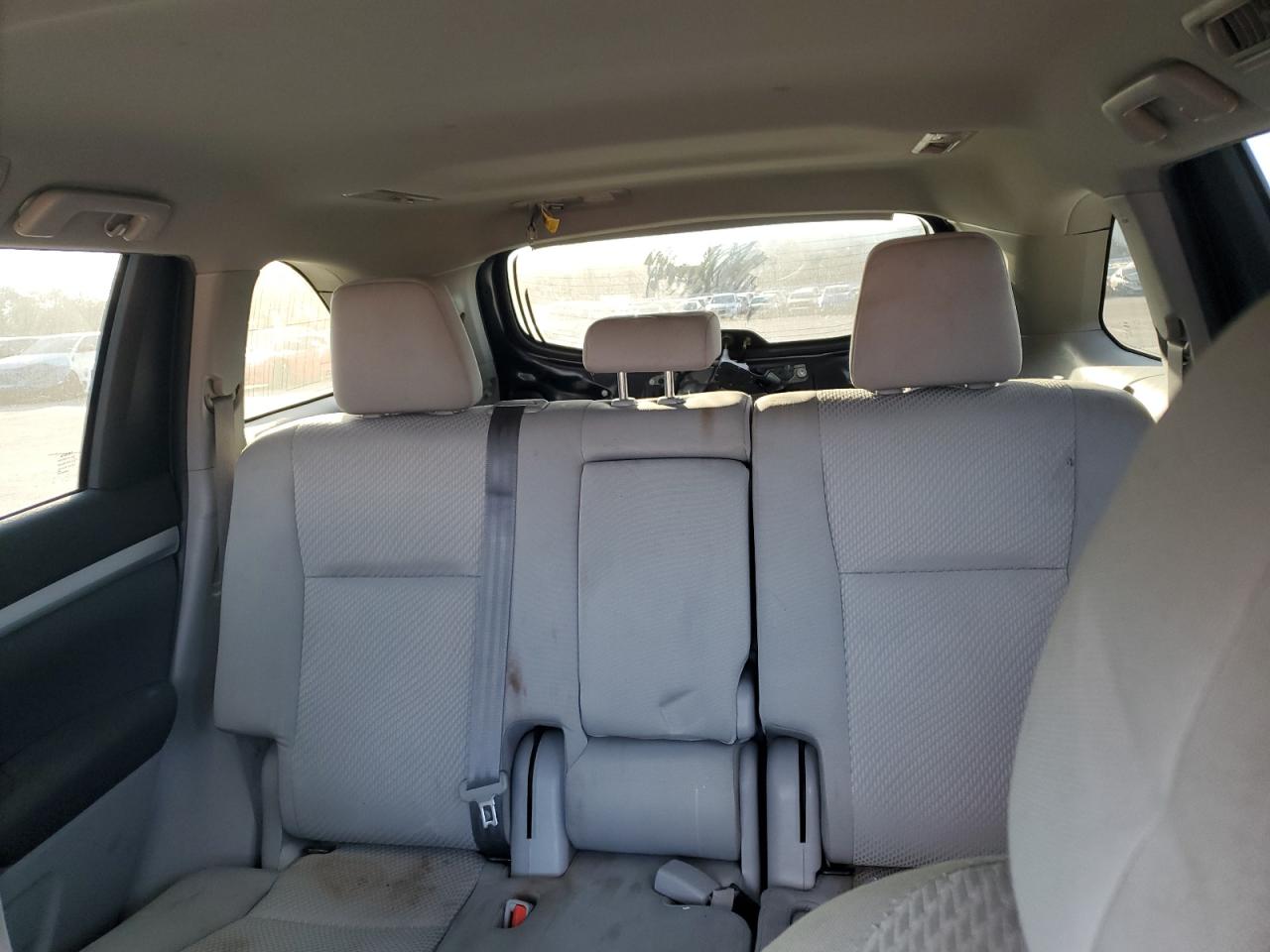 2019 Toyota Highlander - Image 10