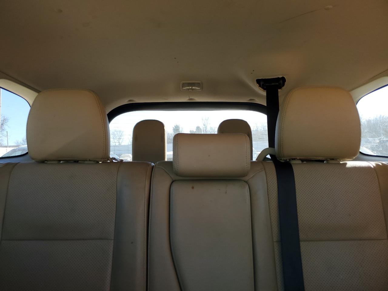 2018 Mitsubishi Outlander - Image 10