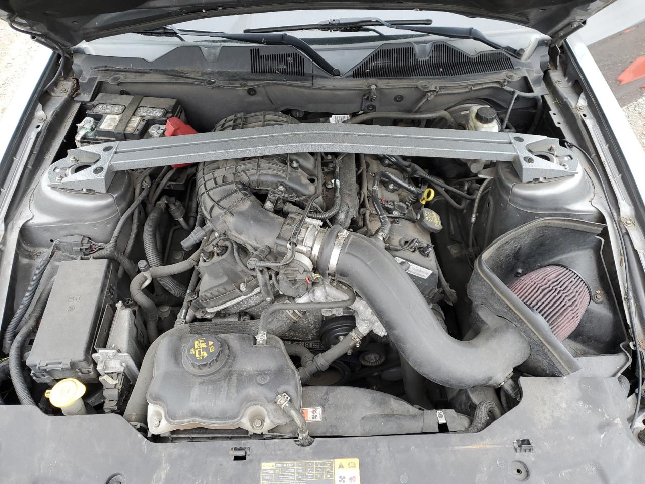 2012 Ford Mustang - Image 11