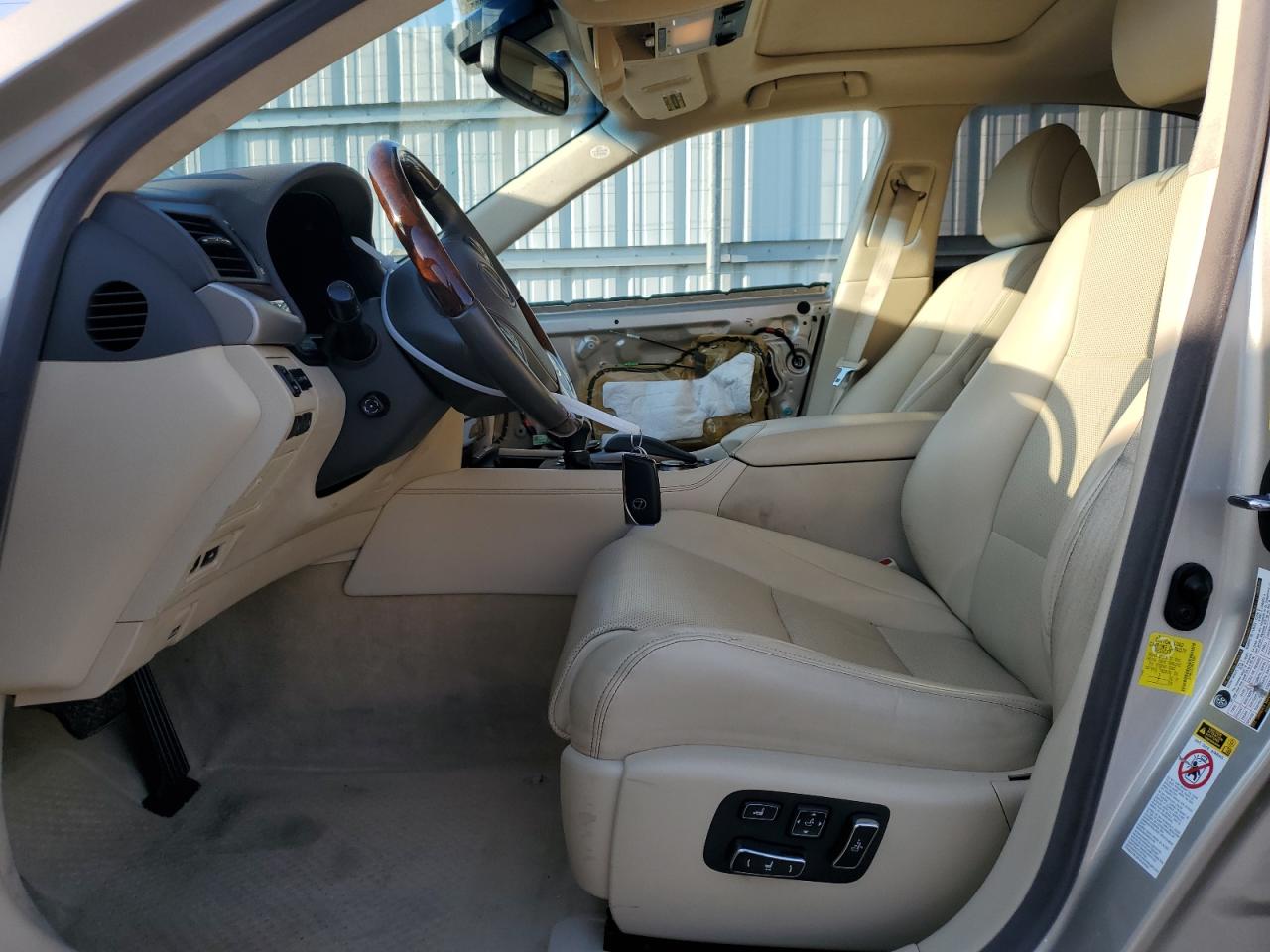 2013 Lexus LS - Image 7