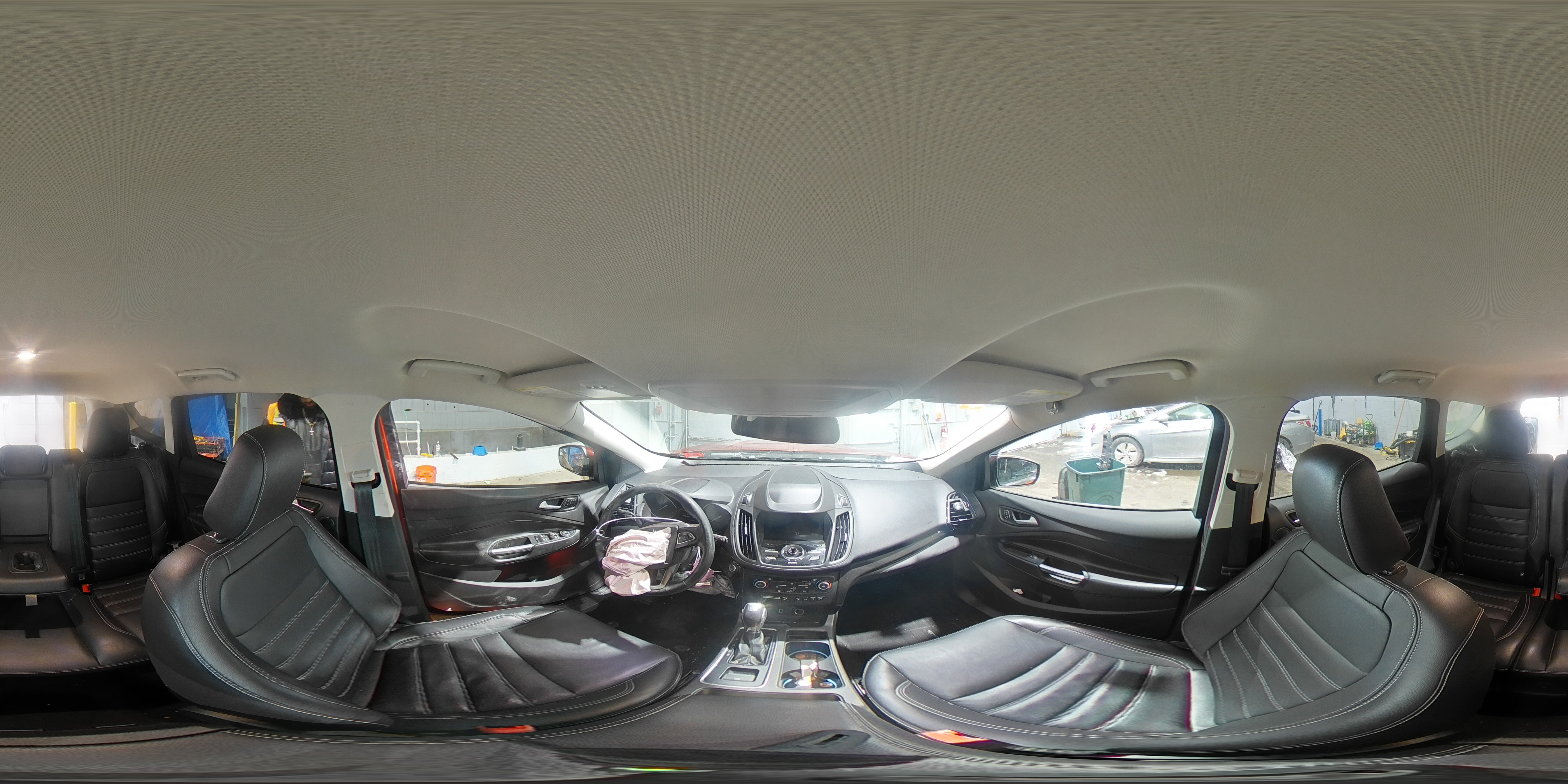 2019 Ford Escape - Image 14