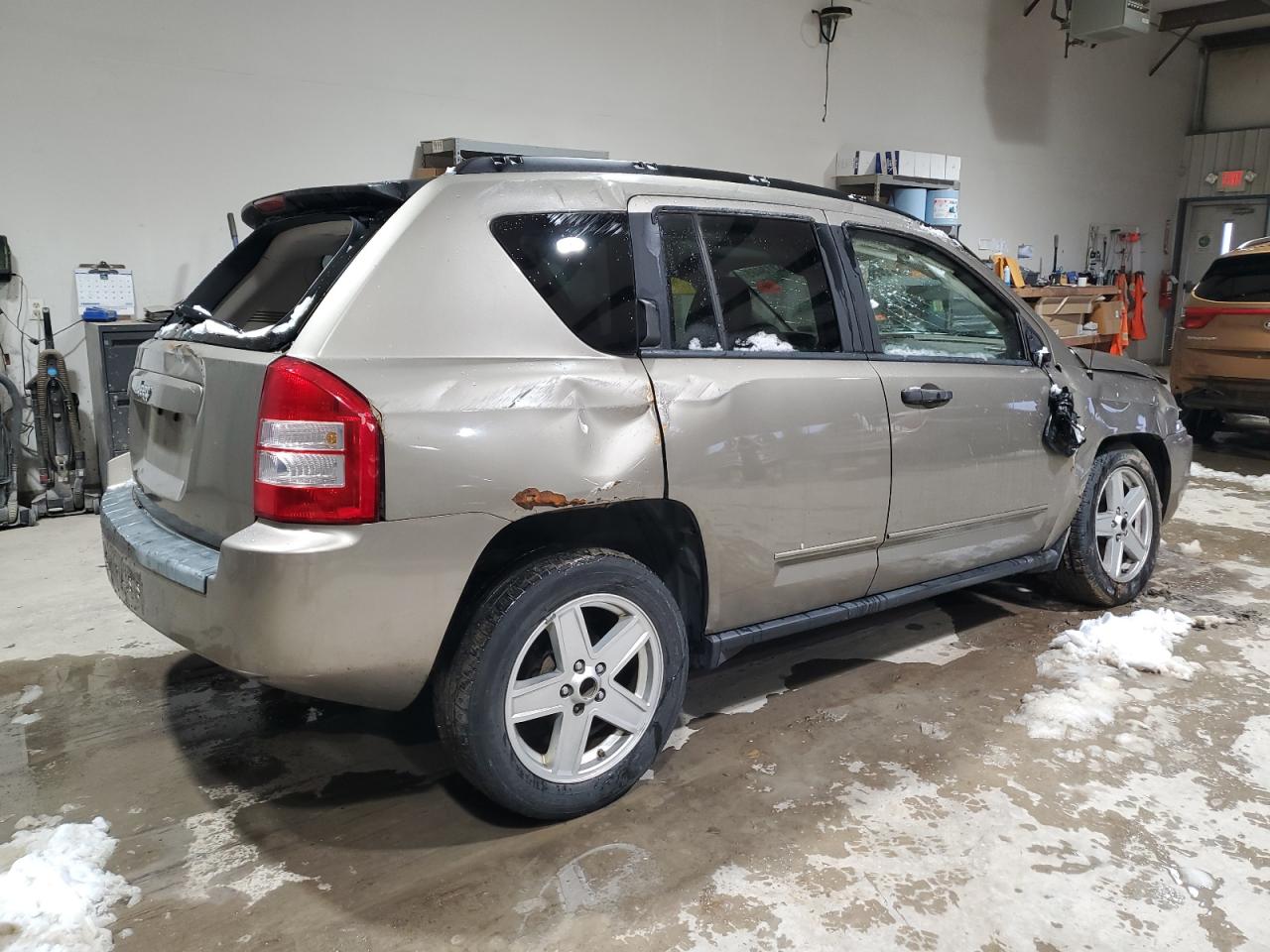 2008 Jeep Compass - Image 3