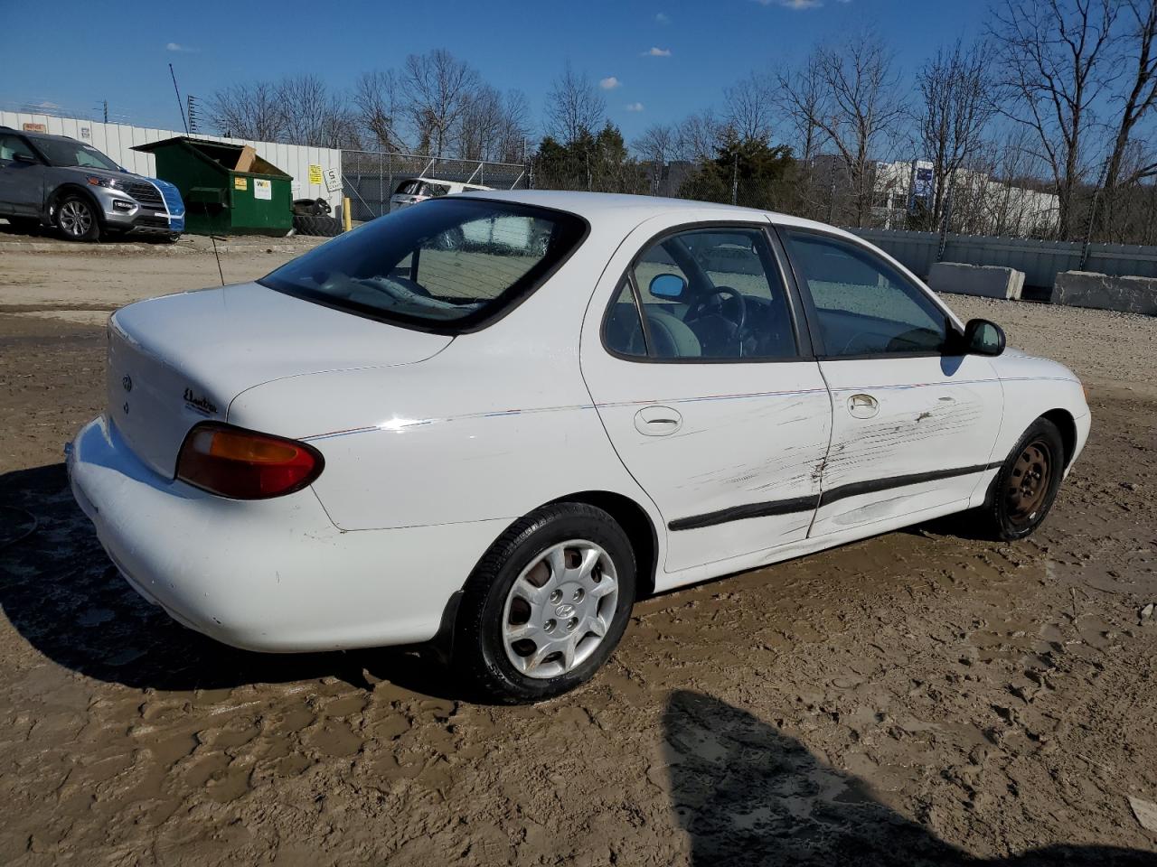 1998 Hyundai Elantra - Image 3