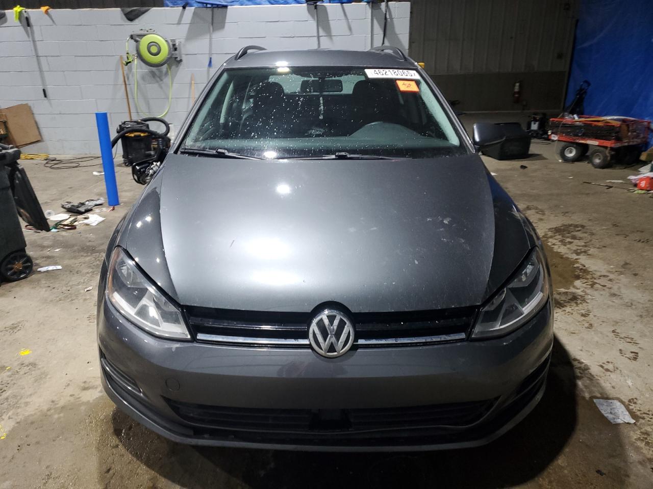 2017 Volkswagen Golf - Image 5