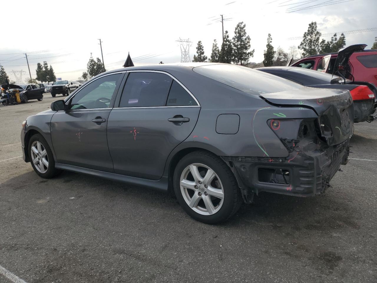 2009 Toyota Camry - Image 2