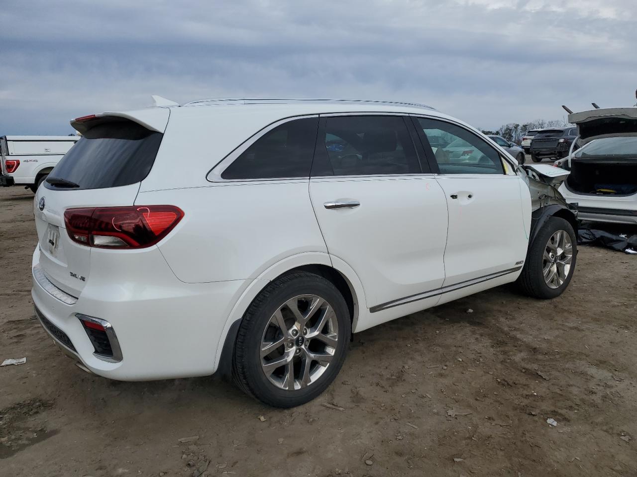 2019 Kia Sorento - Image 3