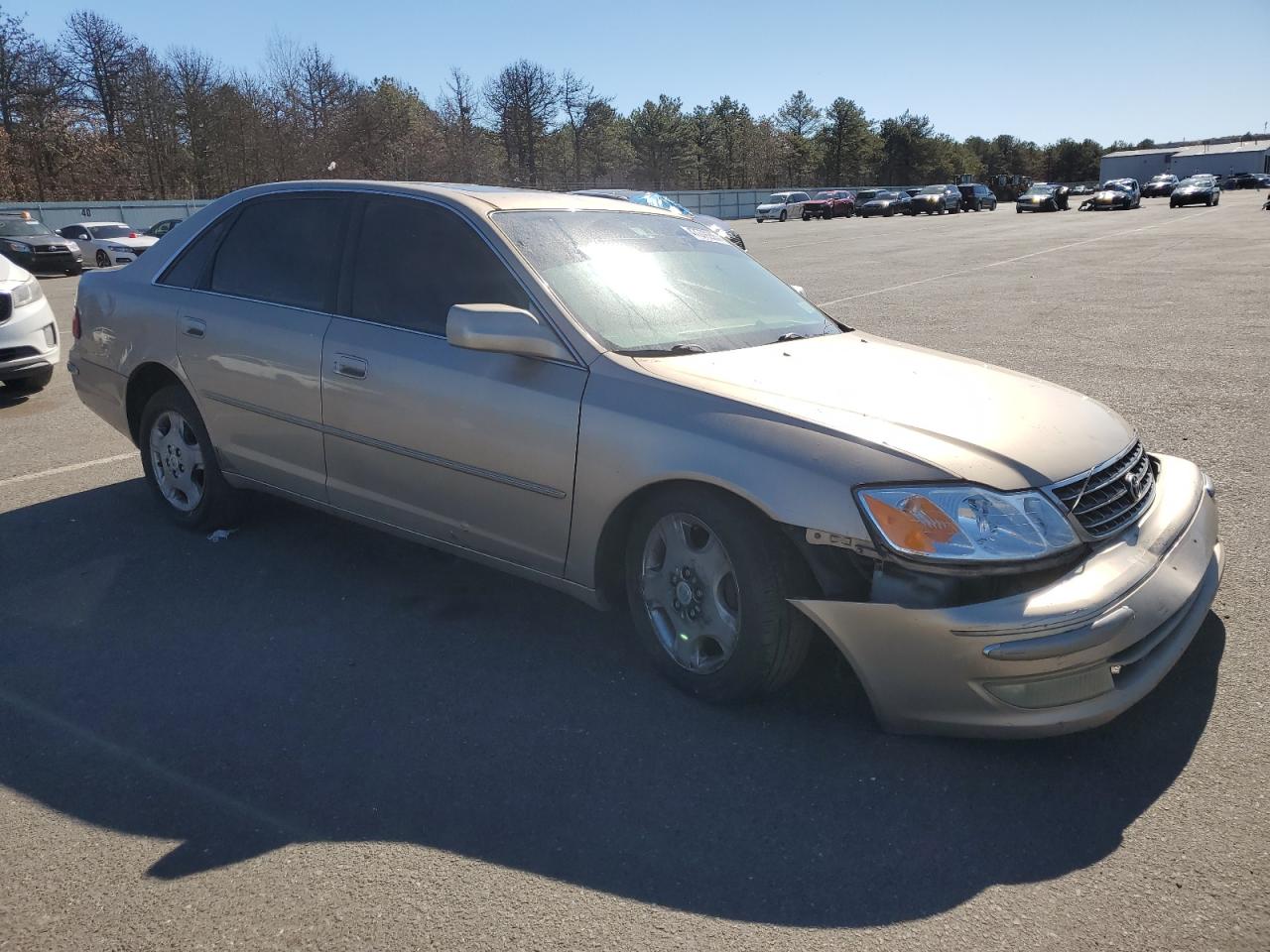 2003 Toyota Avalon - Image 4