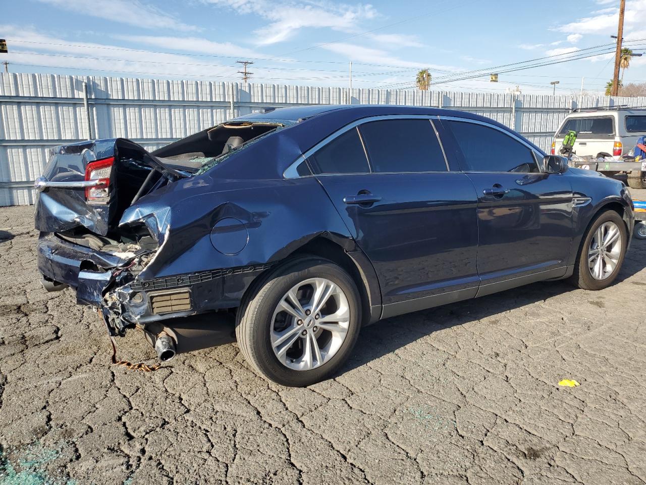 1FAHP2E82GG122407 FORD TAURUS 2016