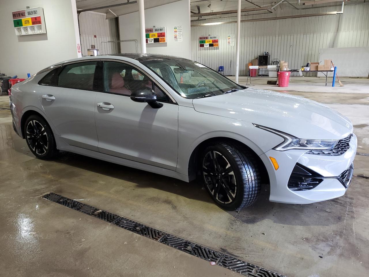2023 Kia K5 - Image 4
