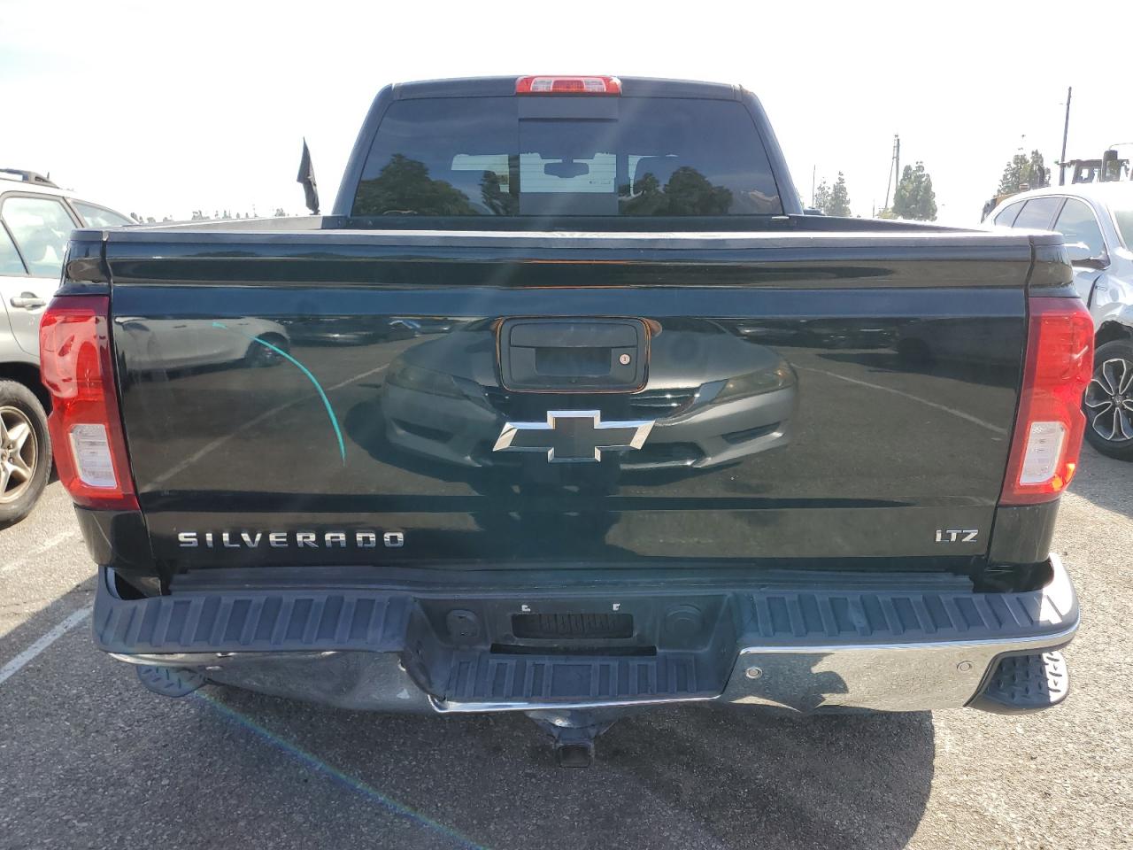 2018 Chevrolet Silverado - Image 6