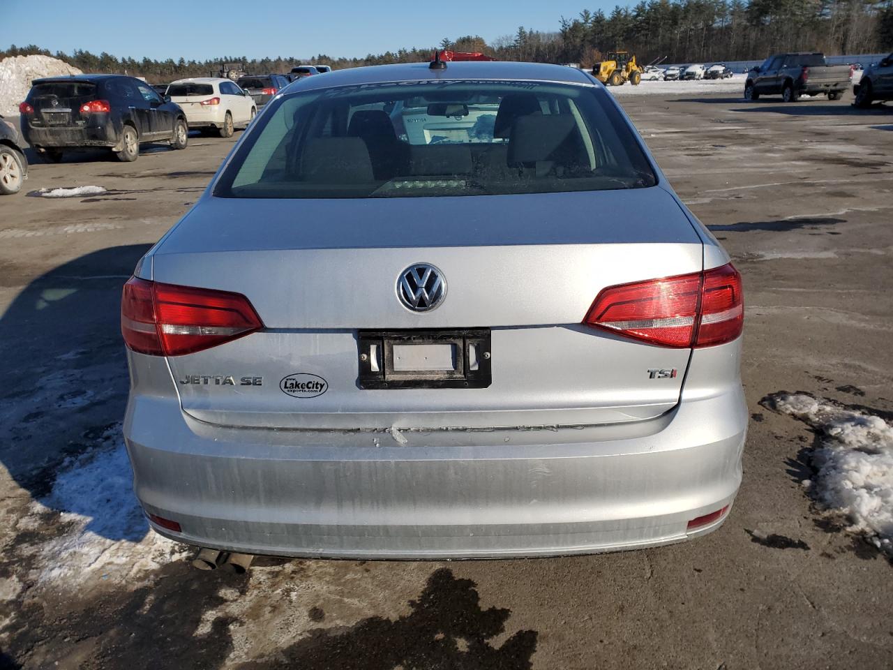 2015 Volkswagen Jetta - Image 6