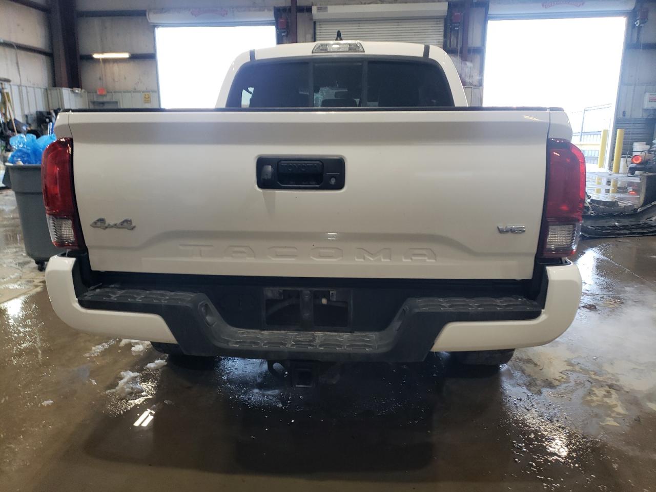 2022 Toyota Tacoma - Image 6