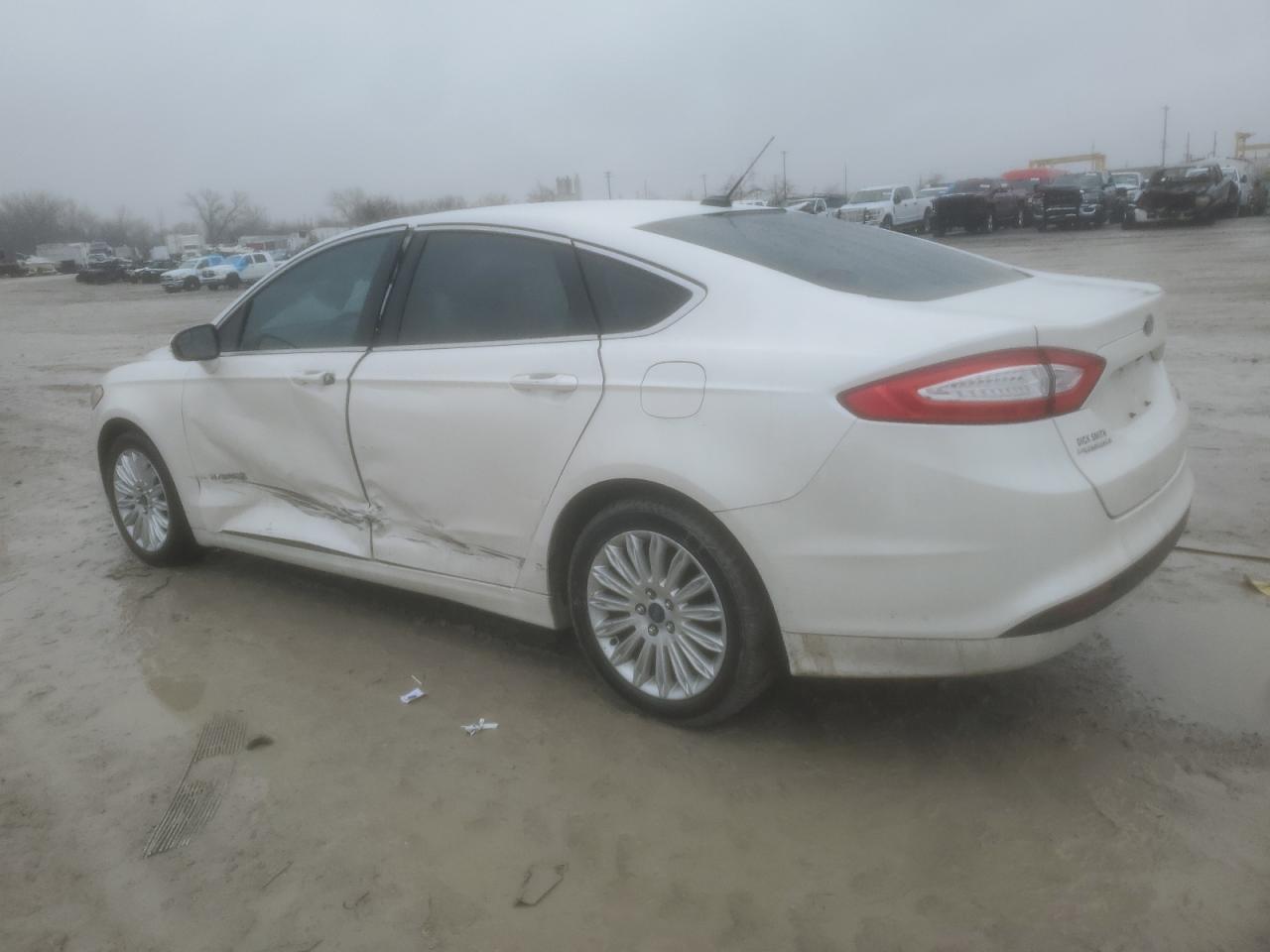 2013 Ford Fusion - Image 2
