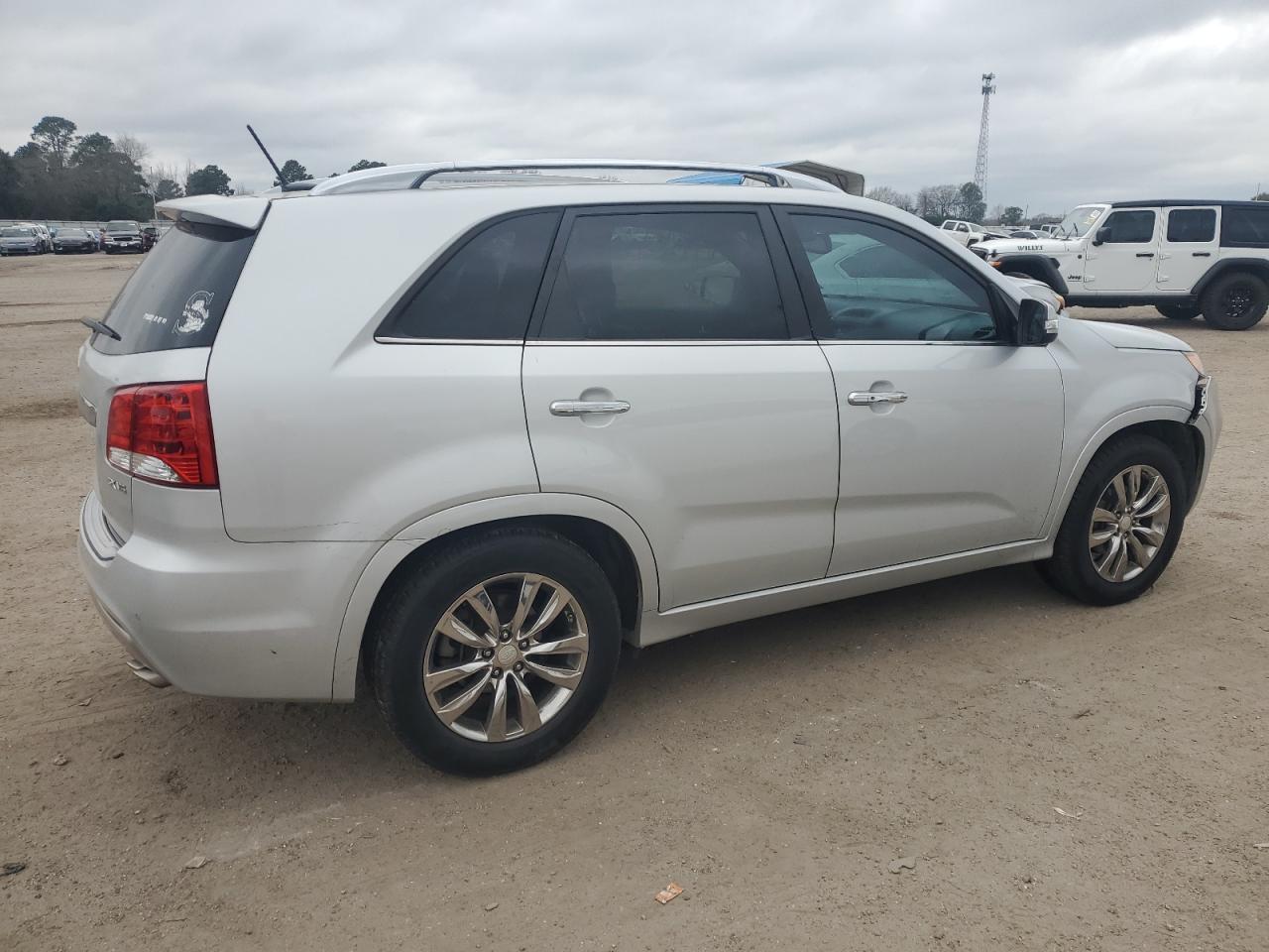 2013 Kia Sorento - Image 3