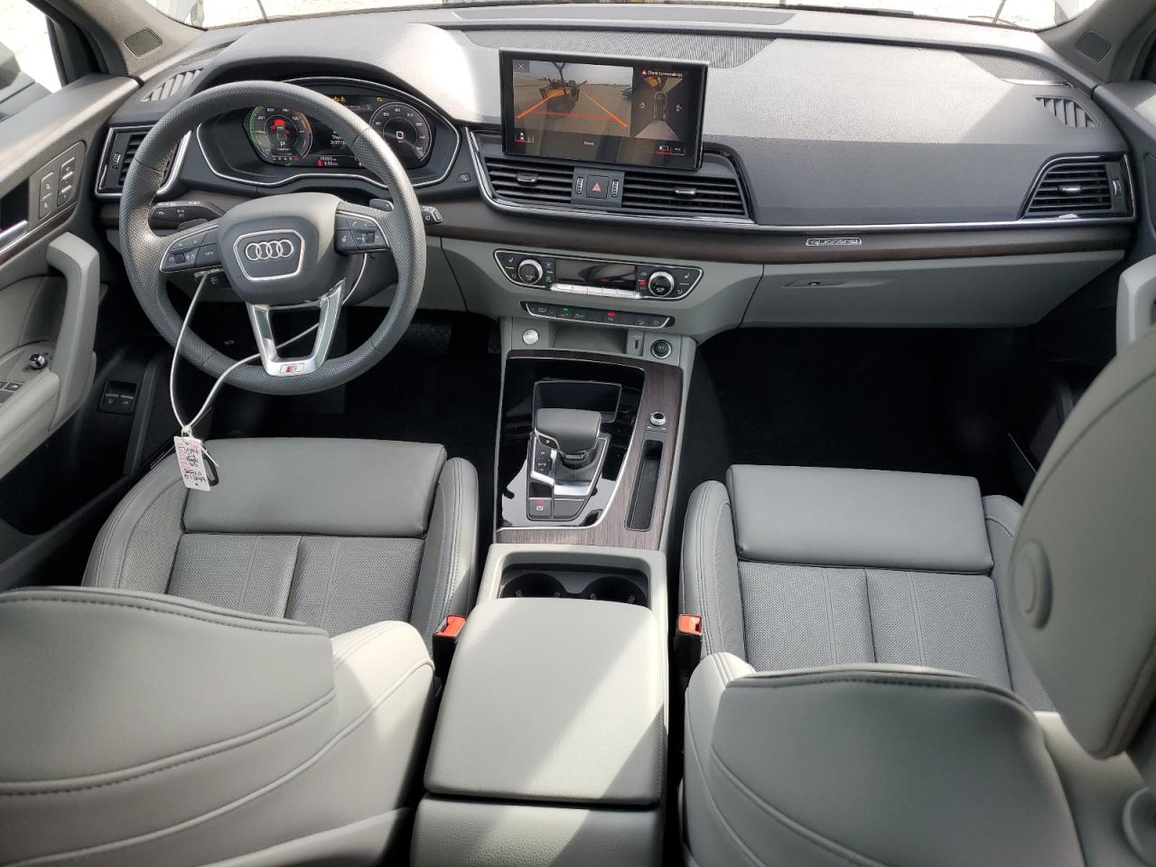 2024 Audi Q5 - Image 8