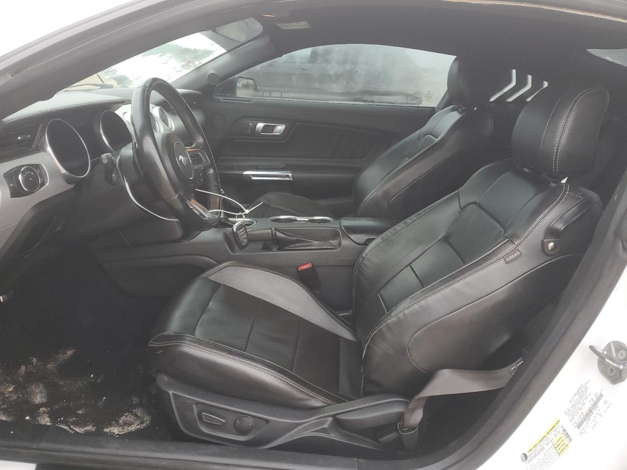 2021 Ford Mustang - Image 7