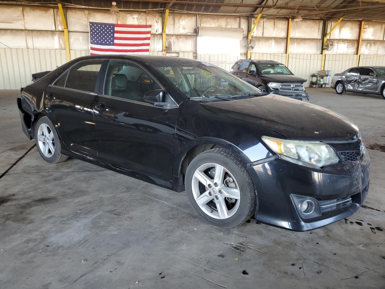 2012 Toyota Camry - Image 4