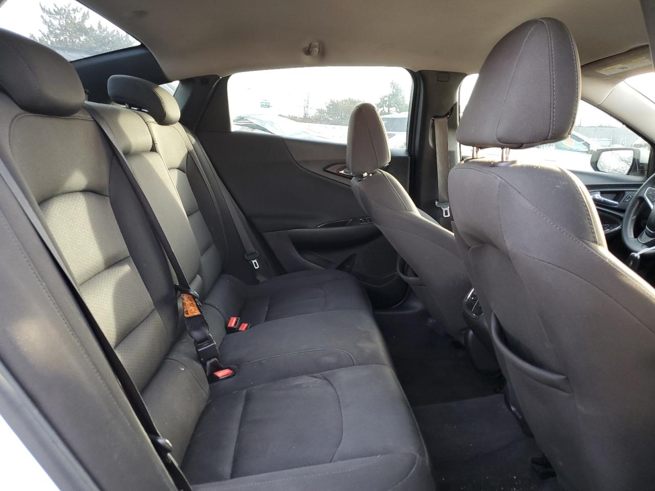 2018 Chevrolet Malibu - Image 10