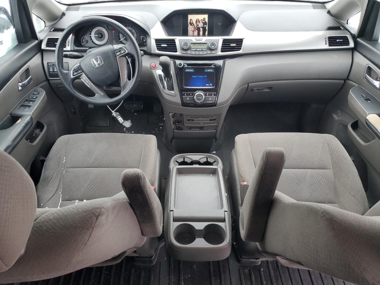 2016 Honda Odyssey - Image 8