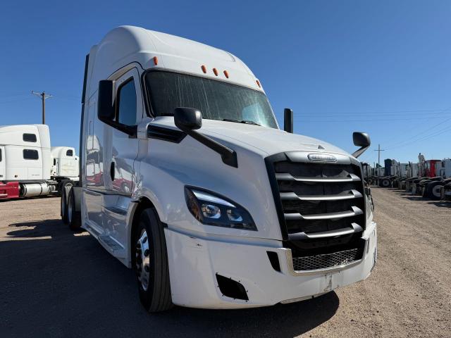 2019 Freightliner Cascadia 126 