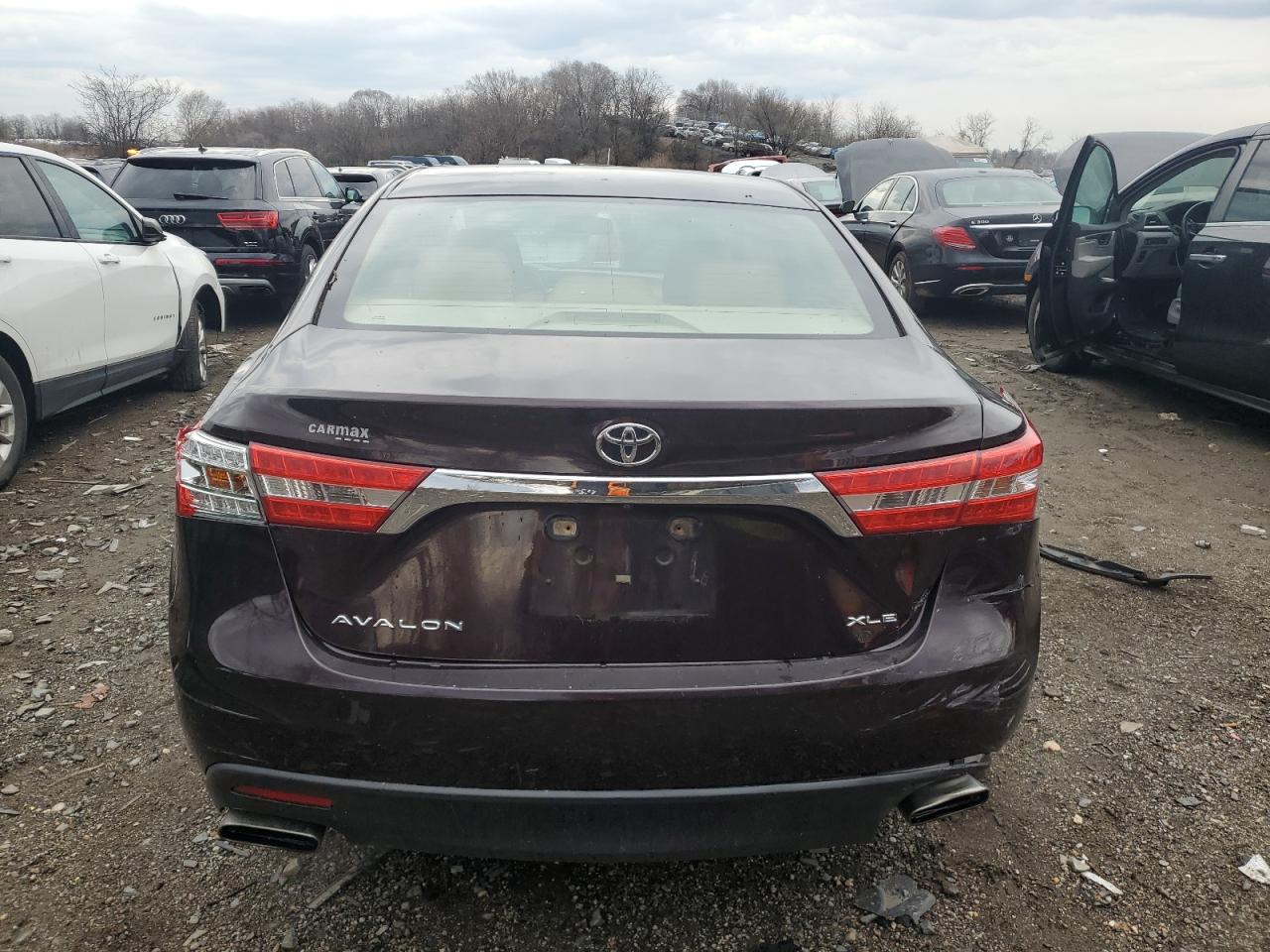 2013 Toyota Avalon - Image 6