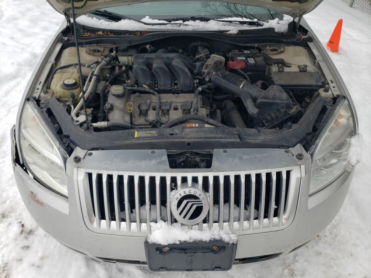 2009 Mercury Milan - Image 11