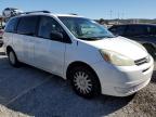2004 Toyota Sienna Ce იყიდება Mentone-ში, CA - Side